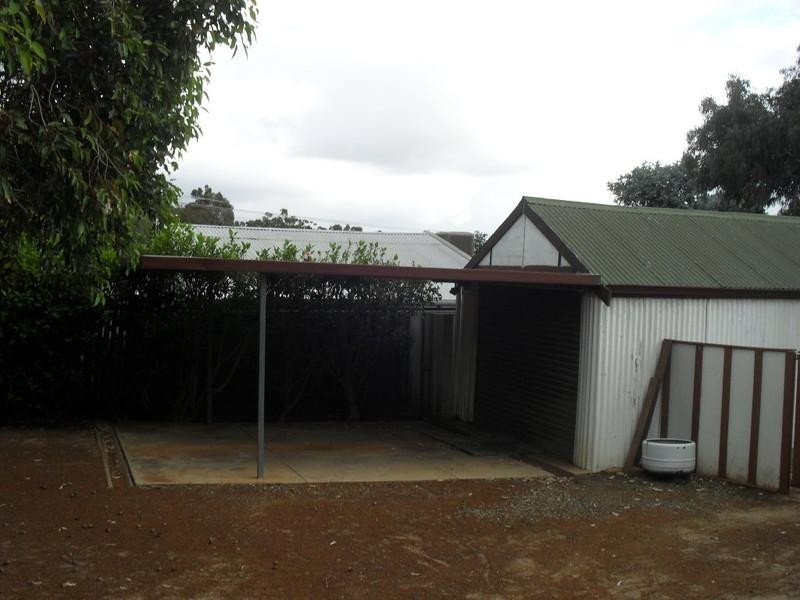 57 Railway Road, Kalamunda WA 6076