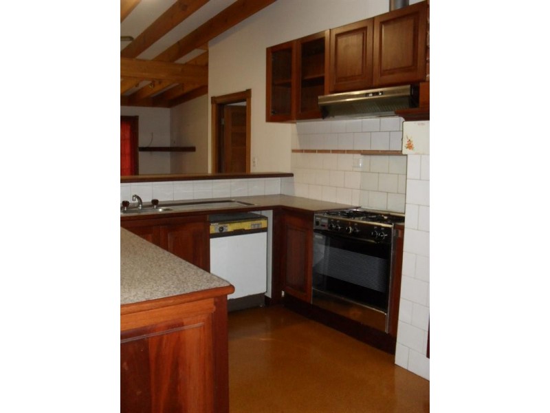 167 Canning Road, Kalamunda WA 6076