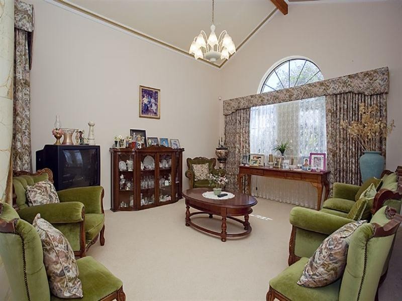 13 Dawn Road, Walliston WA 6076