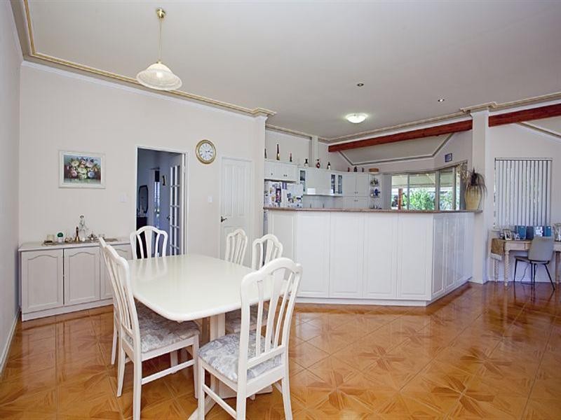 13 Dawn Road, Walliston WA 6076