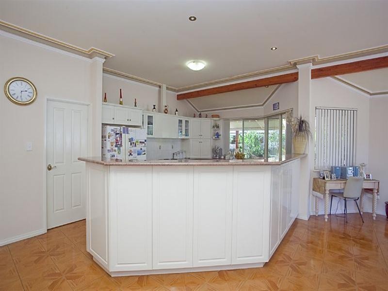 13 Dawn Road, Walliston WA 6076