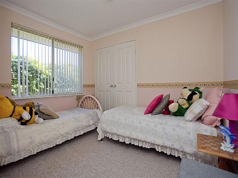 13 Dawn Road, Walliston WA 6076