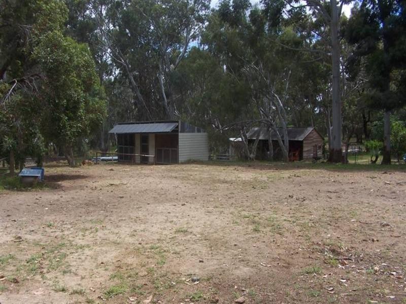 30 Edward Road, Lesmurdie WA 6076
