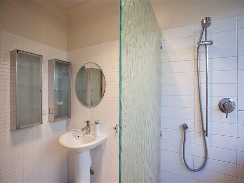 8 Cameron Close, Lesmurdie WA 6076