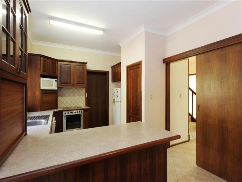 28 Carramar Drive, Kalamunda WA 6076