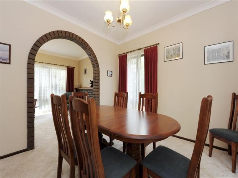 28 Carramar Drive, Kalamunda WA 6076