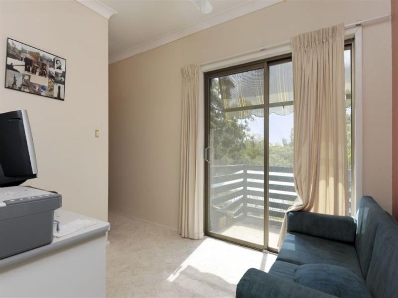 28 Carramar Drive, Kalamunda WA 6076