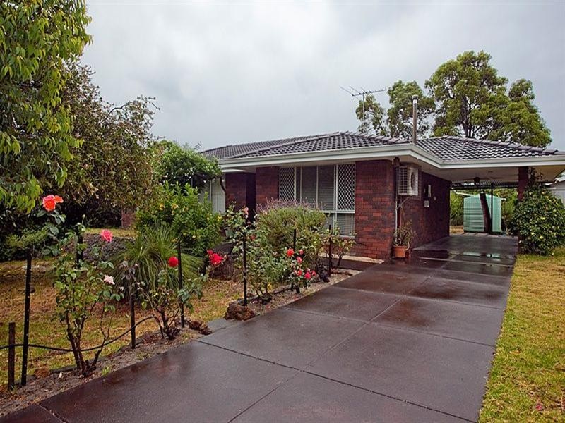 3 Carpene Place, Kalamunda WA 6076