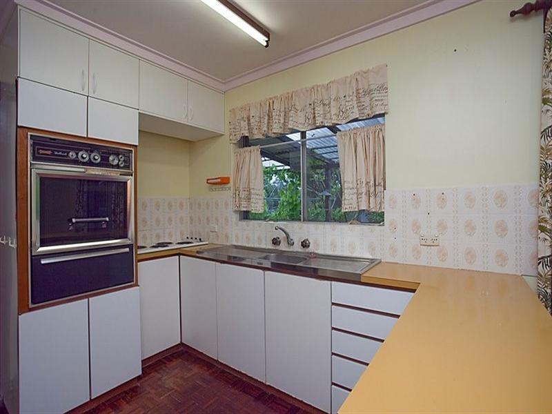 3 Carpene Place, Kalamunda WA 6076