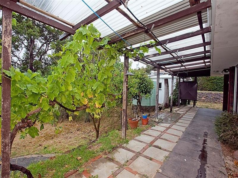 3 Carpene Place, Kalamunda WA 6076