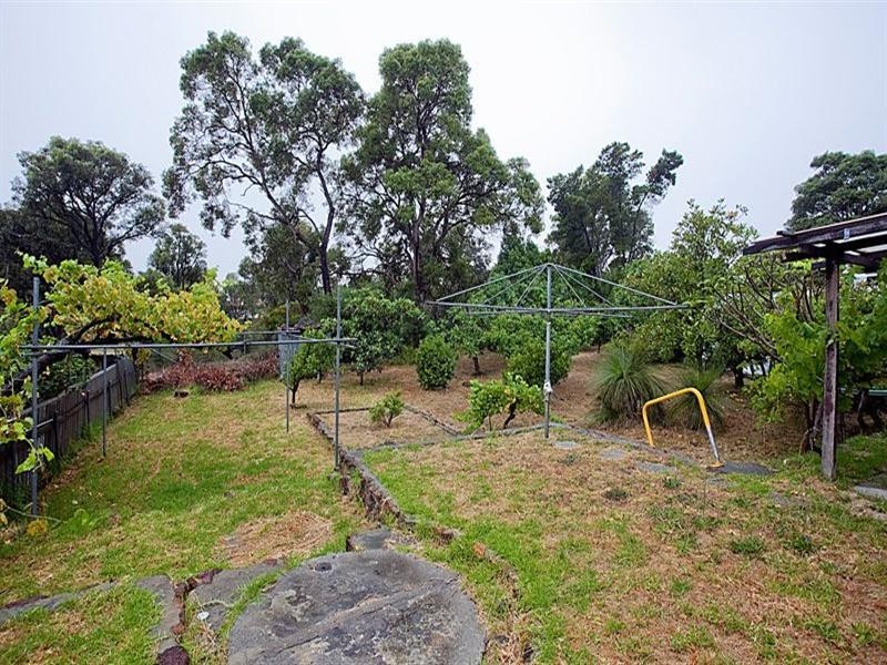 3 Carpene Place, Kalamunda WA 6076