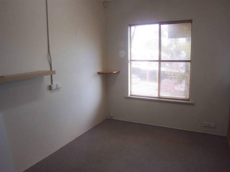 Unit 7 47 Railway Road, Kalamunda WA 6076