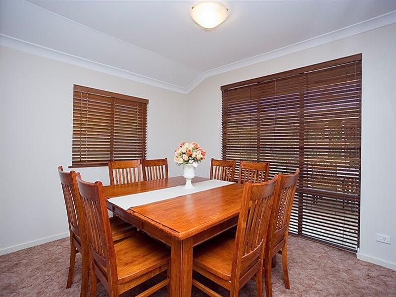 66 Chislehurst Road, Lesmurdie WA 6076