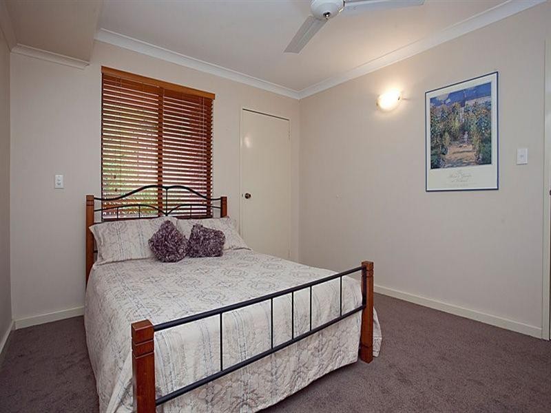 66 Chislehurst Road, Lesmurdie WA 6076