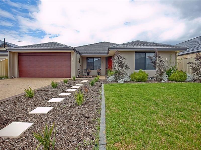 104 Sheffield Road, Wattle Grove WA 6107