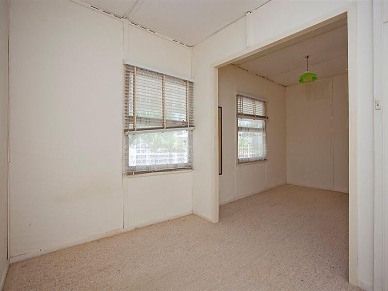 10 Wyuna Crescent, Lesmurdie WA 6076