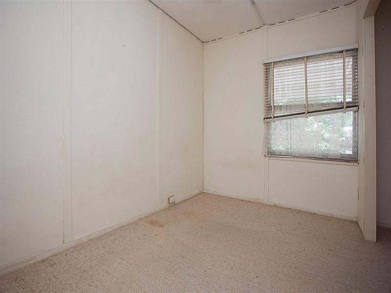 10 Wyuna Crescent, Lesmurdie WA 6076