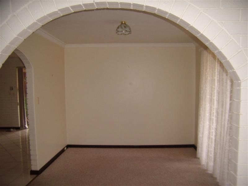 36 Hunter Drive, Lesmurdie WA 6076