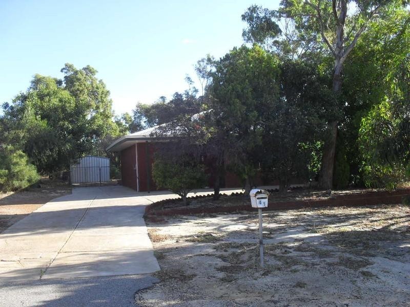 41 Yorna Road, Kalamunda WA 6076