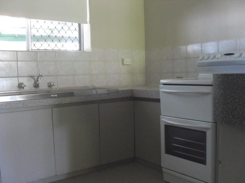 41 Yorna Road, Kalamunda WA 6076