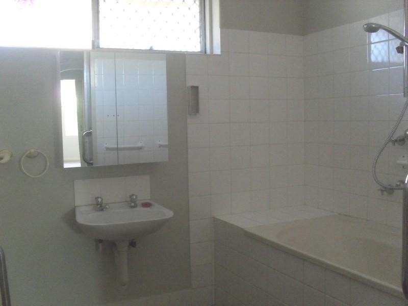 41 Yorna Road, Kalamunda WA 6076