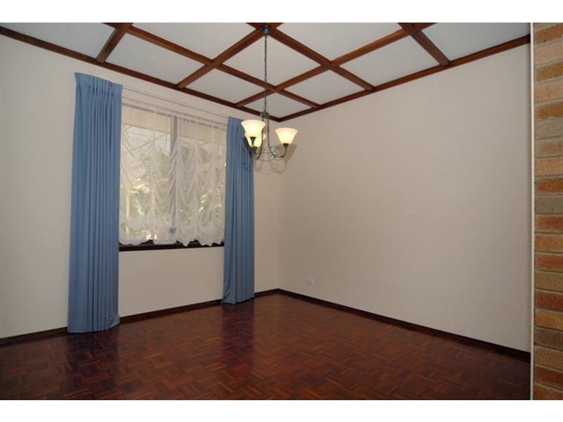 19 Snowball Road, Kalamunda WA 6076