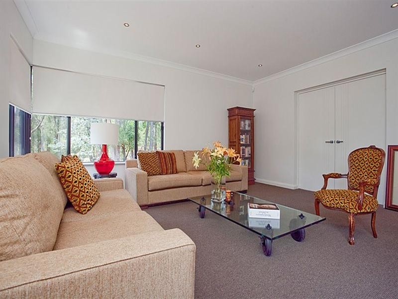 40 Valley Road, Kalamunda WA 6076