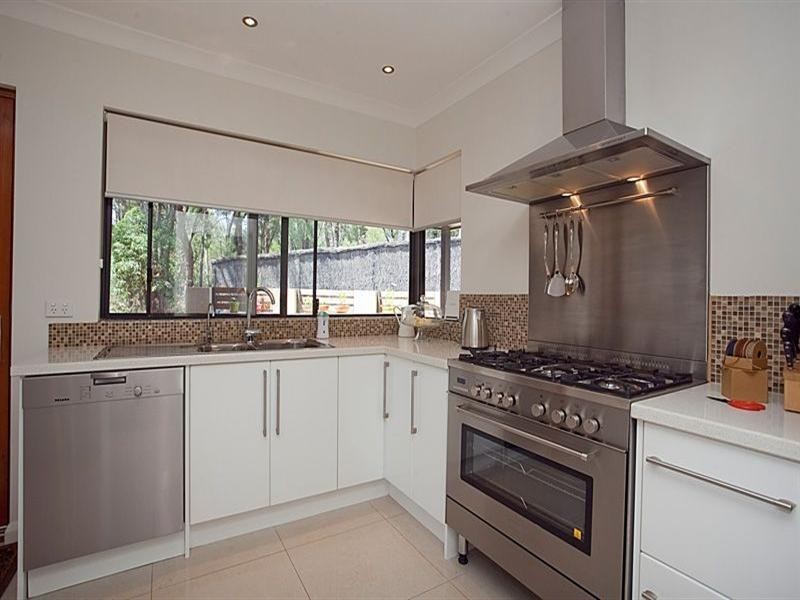 40 Valley Road, Kalamunda WA 6076