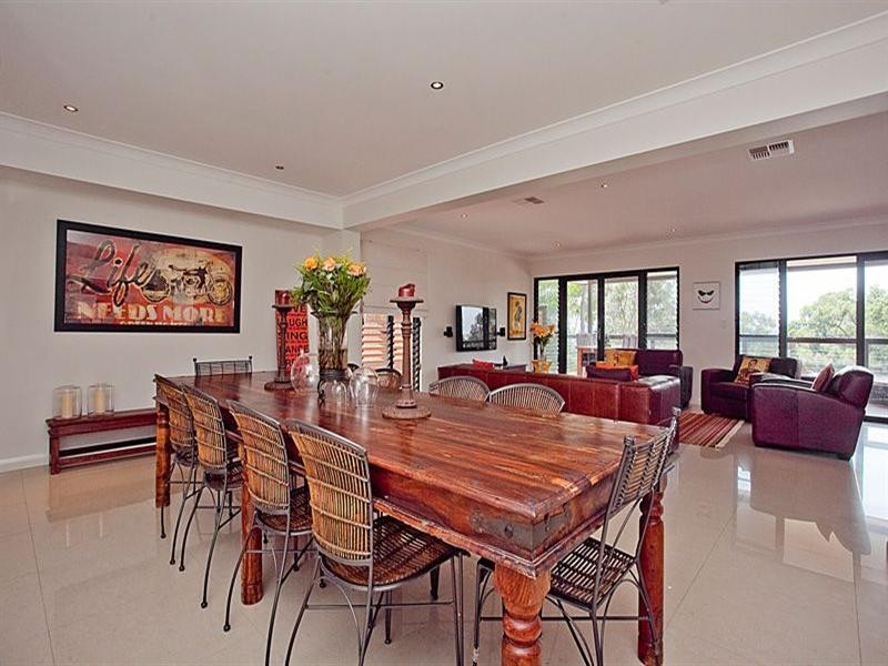 40 Valley Road, Kalamunda WA 6076