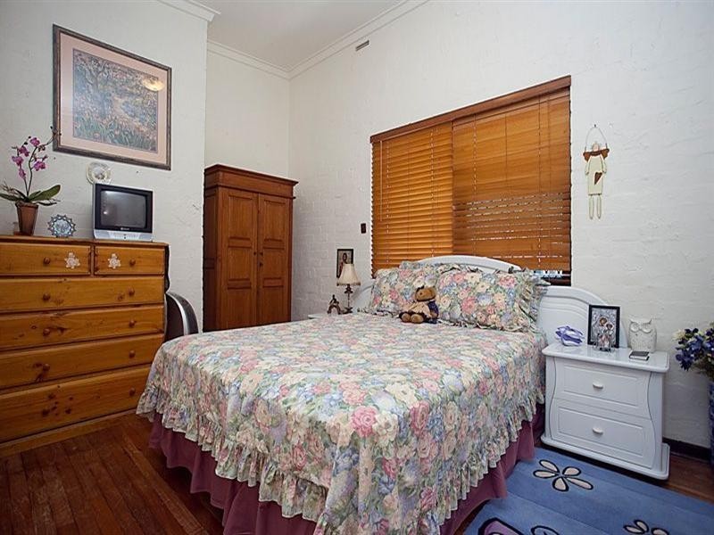 112 Mundaring Weir Road, Kalamunda WA 6076