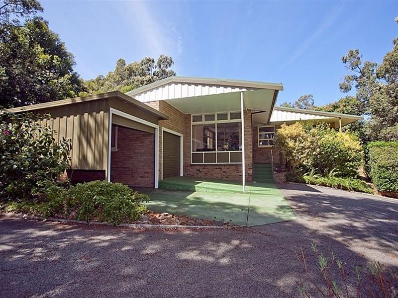 58 Coolinga Road, Lesmurdie WA 6076