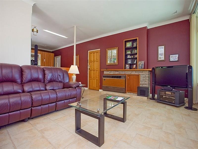 58 Coolinga Road, Lesmurdie WA 6076