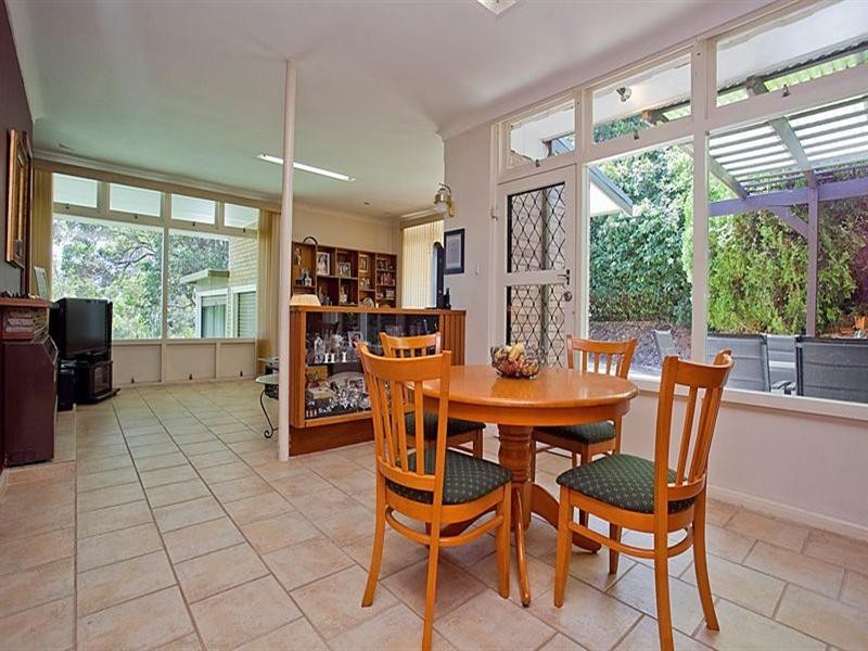 58 Coolinga Road, Lesmurdie WA 6076