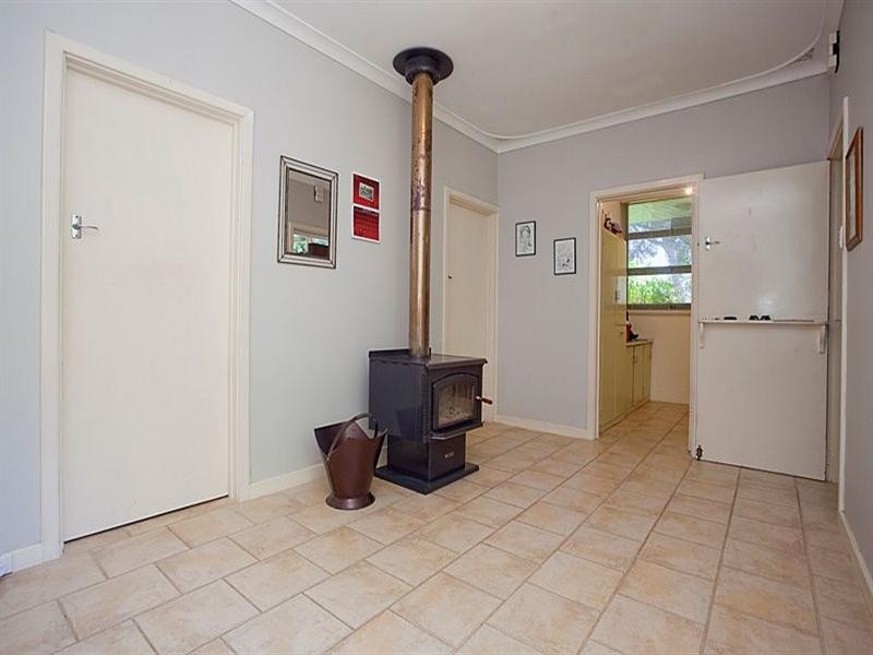 58 Coolinga Road, Lesmurdie WA 6076