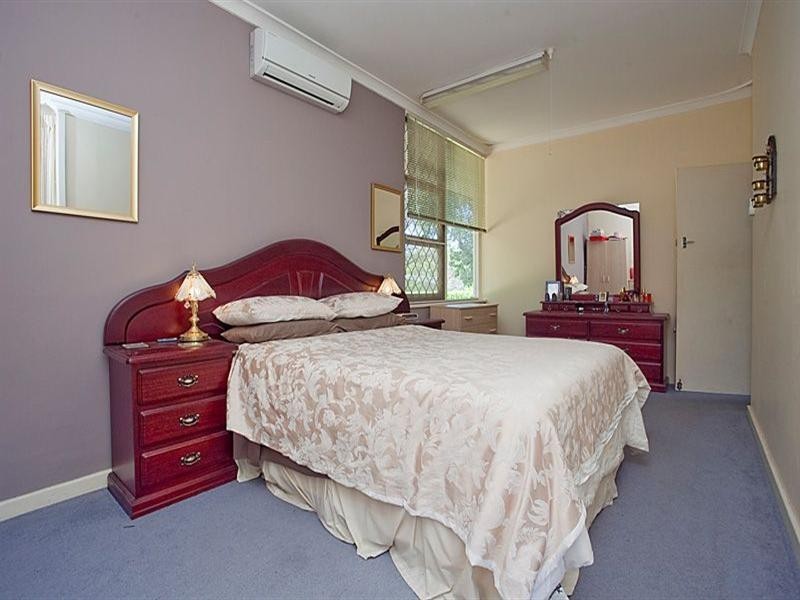 58 Coolinga Road, Lesmurdie WA 6076