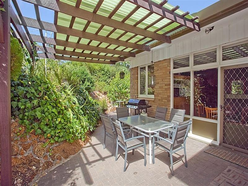 58 Coolinga Road, Lesmurdie WA 6076