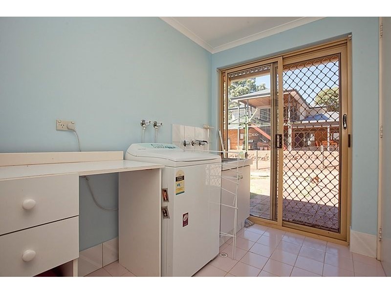 21 Valley Road, Kalamunda WA 6076