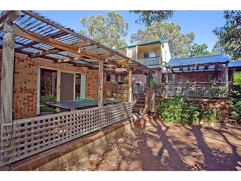 21 Valley Road, Kalamunda WA 6076