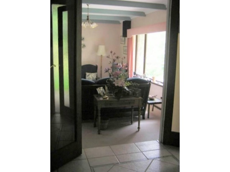 65 Chislehurst Road, Lesmurdie WA 6076