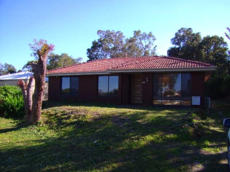 54 Temby Avenue, Kalamunda WA 6076