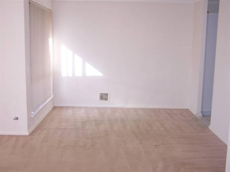 Unit 2/380 The Strand, Dianella WA 6059