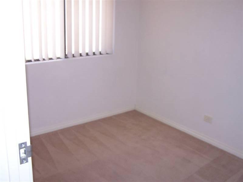 Unit 2/380 The Strand, Dianella WA 6059