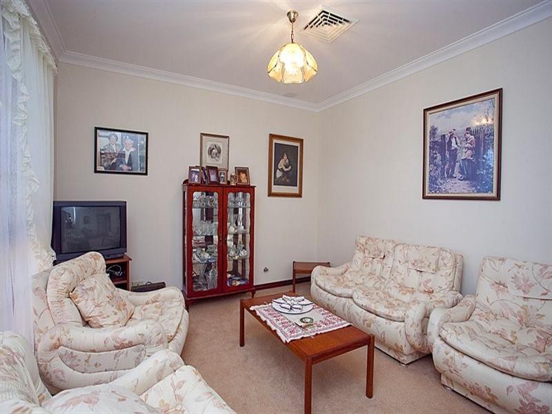 3/27 Central Road, Kalamunda WA 6076