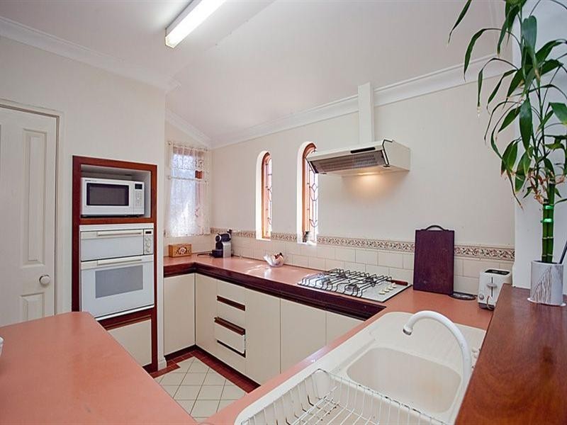 3/27 Central Road, Kalamunda WA 6076