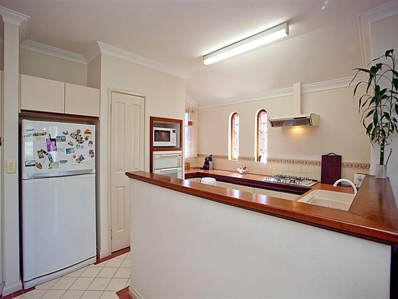 3/27 Central Road, Kalamunda WA 6076