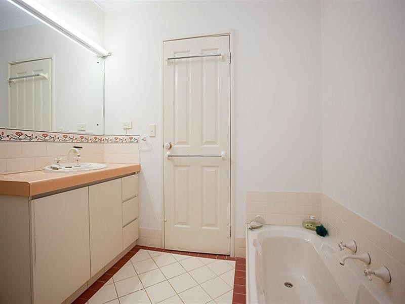 3/27 Central Road, Kalamunda WA 6076