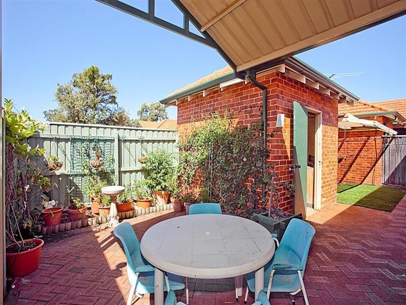 3/27 Central Road, Kalamunda WA 6076