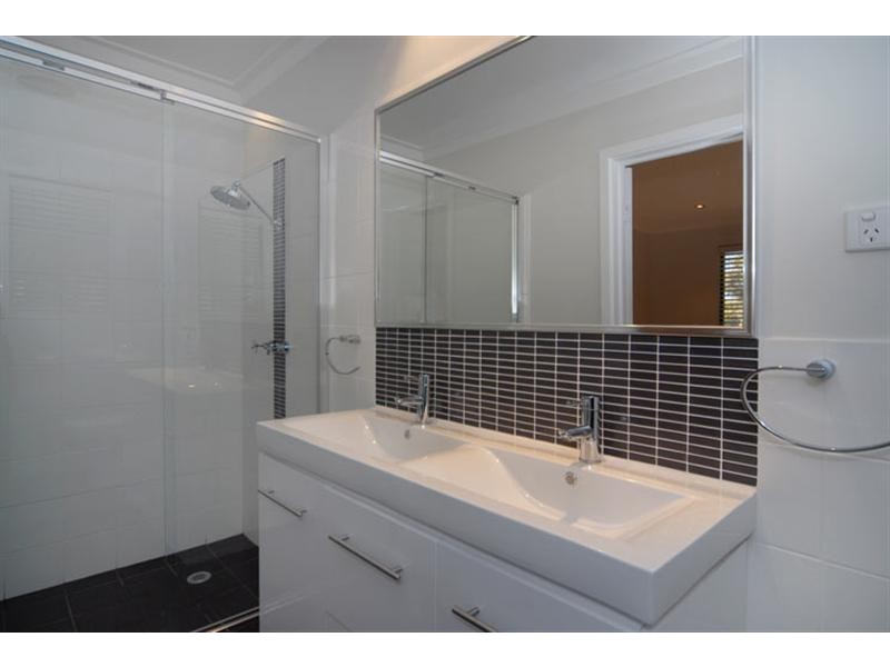 49 Kadina Road, Gooseberry Hill WA 6076