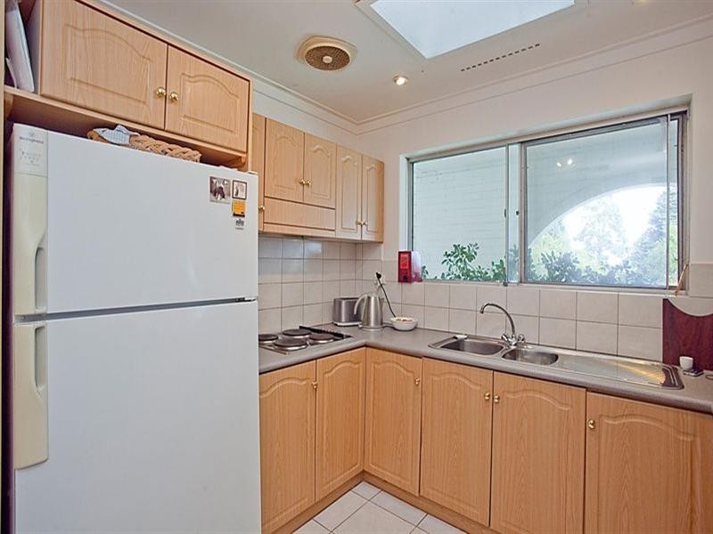 7 Thornton Place, Gooseberry Hill WA 6076