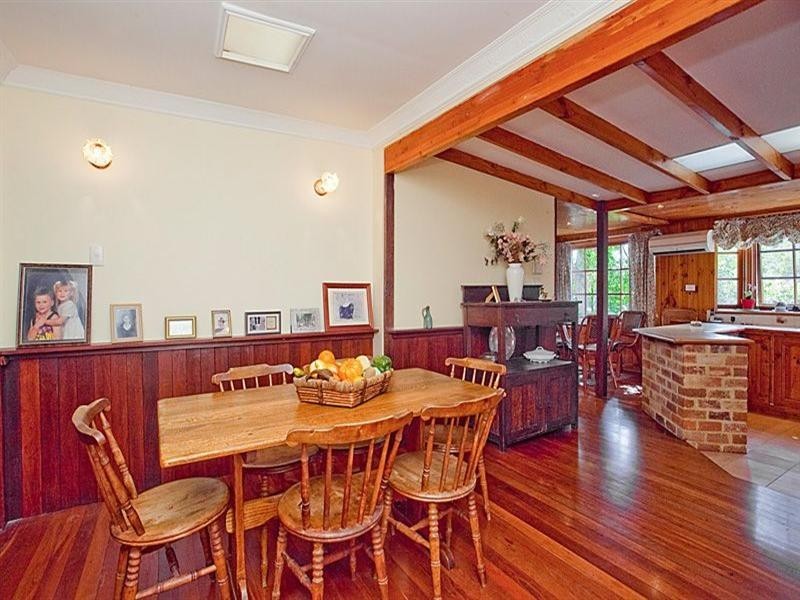 6 Parke Road, Gooseberry Hill WA 6076